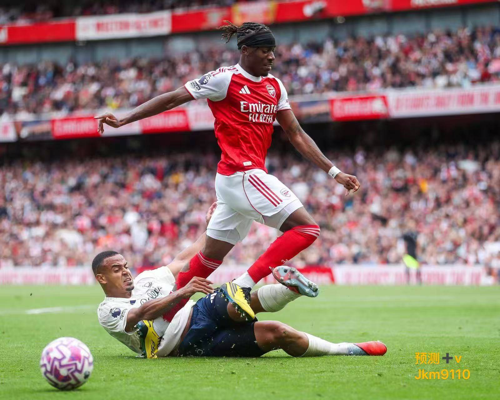 关于皇家马德里迎欧冠关键赛，加时末段调整名单，更衣室稳定，团队化学反应显著的信息