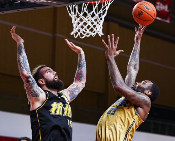 开云体育sports-清晨曼联备战CBA季后赛，完成体检细节曝光，话题不断，训练强度明显提升的简单介绍-开云体育sports